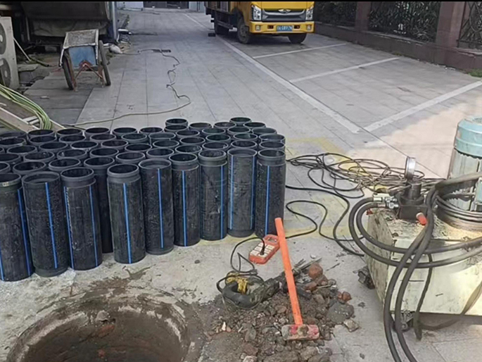 株洲PE置换管厂家 DN315置换管 非开挖管短管置换
